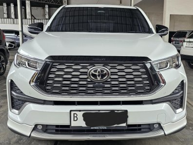 Jual Toyota Kijang Innova Zenix Hybrid 2022 di Jawa Barat-1