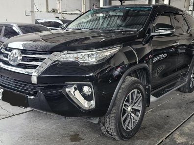 Jual Toyota Fortuner 2017 2.4 VRZ AT di Jawa Barat-1
