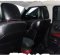 Dijual mobil Nissan Juke RX Black Interior Revolt 2015 SUV-6