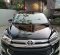 Butuh dana ingin jual Toyota Kijang Innova V 2017-4