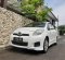 Butuh dana ingin jual Toyota Yaris E 2012-1