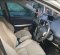 Toyota IST 2000 Hatchback dijual-5