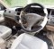 Butuh dana ingin jual Toyota Kijang LGX 2003-4