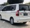 Jual Toyota NAV1 V Limited 2016-5
