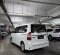 Jual Toyota NAV1 V Limited 2016-4