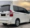 Jual Toyota NAV1 2015 termurah-7