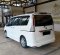 Jual Nissan Serena Highway Star kualitas bagus-4