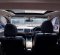 Honda HR-V Prestige 2017 SUV dijual-4