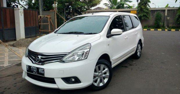 Jual Nissan Grand Livina XV A/T 2015 1362065