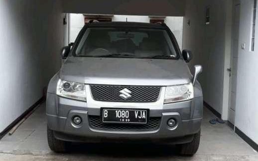 Butuh dana ingin jual Suzuki  Grand Vitara JLX 2008 2302001